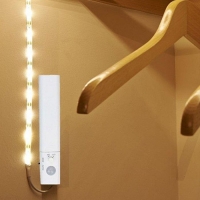 2.4W 1м. Тяло 2835 4xААА Батерия Сензор 4000K 12V LED ленти