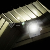 20W LED Прожектор PIR Сензор SAMSUNG ЧИП Бяло Тяло 4000К 1М Кабел LED екстериорно осветление