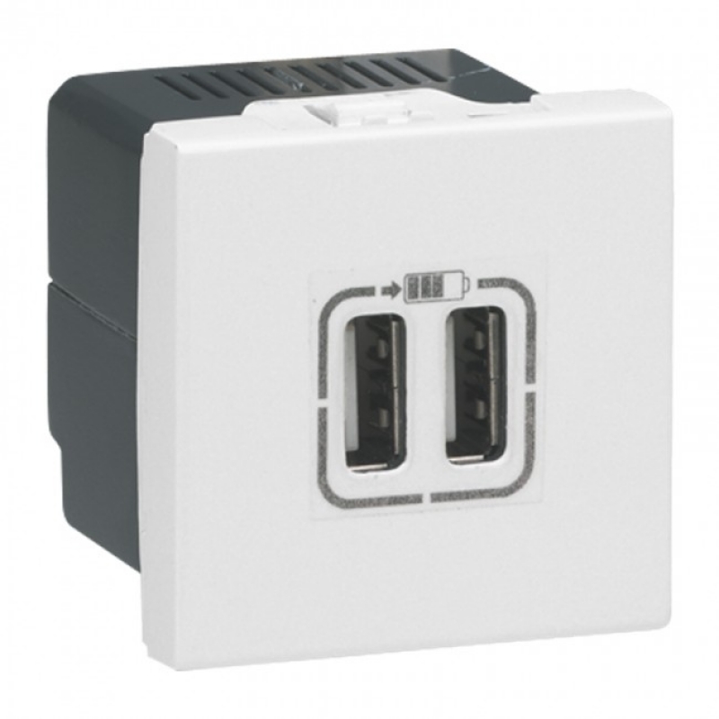 PRMOS USB ДВОЙНО ЗАРЯДНО A+C 5V 3.0A 15W 2М БЯЛО Mosaic Legrand