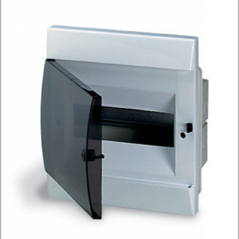 Табло с-м ABB Unibox 1/8TE IP40 Пластмасови табла 