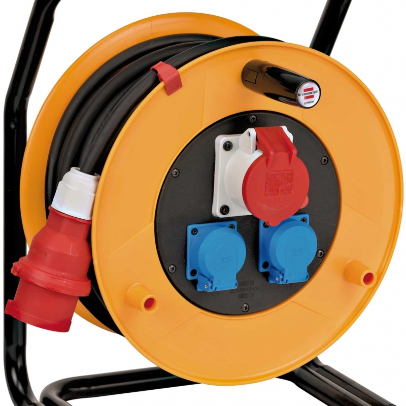 Макара Brennenstuhl Brobusta CEE1 40m 5G1.5 IP44 Макара Brennenstuhl Brobusta CEE1 40m 5G1.5 IP44 Удължители на макара